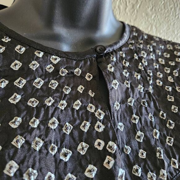 Antik Batik Chacha Tee Silk Top - Picture 3 of 8